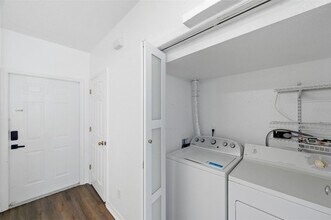 4347 Har Paul Cir in Tampa, FL - Foto de edificio - Building Photo