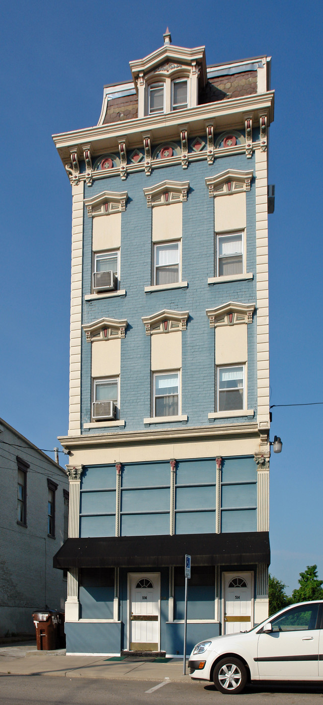 514 York St in Newport, KY - Foto de edificio - Building Photo