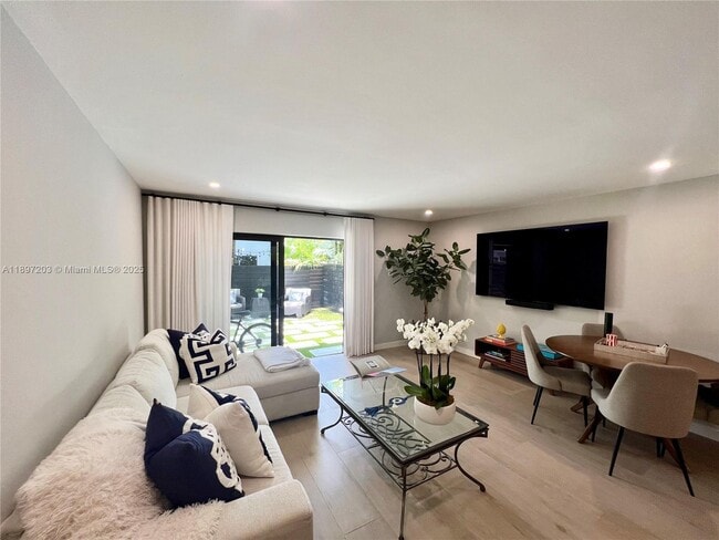 property at 3220 W Trade Ave