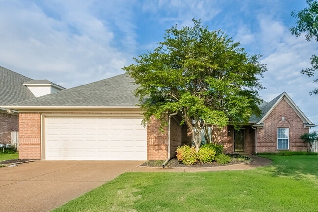 property at 5041 Thornebrook Cove