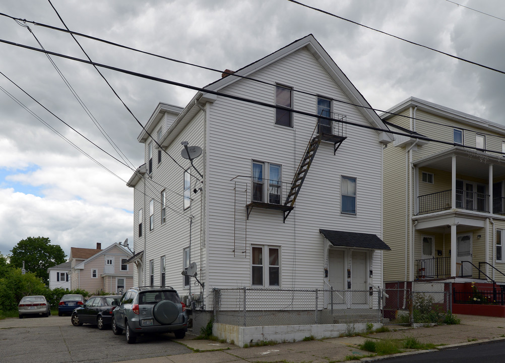 173-175 Hedley Ave in Central Falls, RI - Building Photo