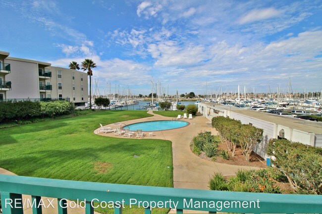 3101 Peninsula Rd-Unit -#118 in Oxnard, CA - Foto de edificio - Building Photo