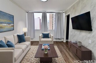 1560 Kanunu St in Honolulu, HI - Building Photo - Building Photo