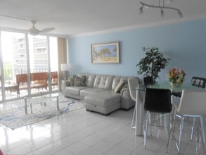 4750 S Ocean Blvd-Unit -712 in Highland Beach, FL - Building Photo - Building Photo