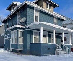 1934 Butterfield Ave in Utica, NY - Building Photo