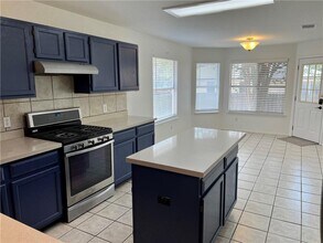 17312 Manish Dr in Pflugerville, TX - Building Photo - Building Photo