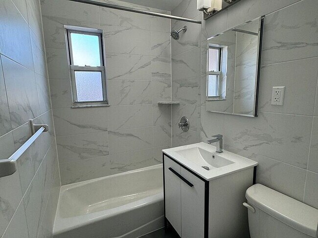 218-04 73rd Ave in Queens, NY - Building Photo - Building Photo