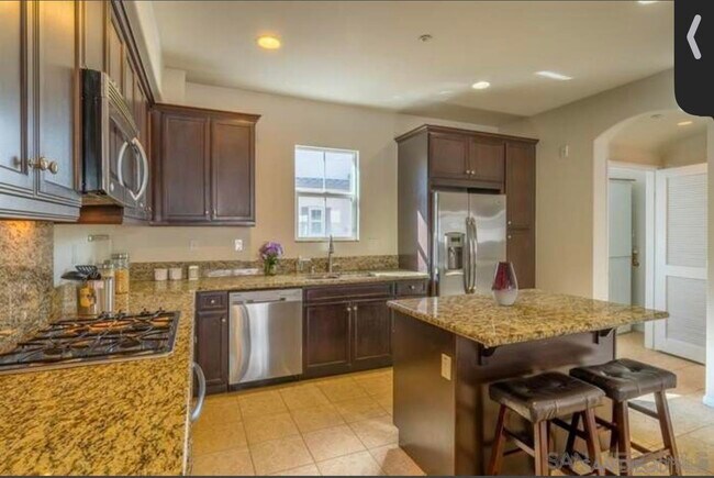 property at 1625 Filaree Dr