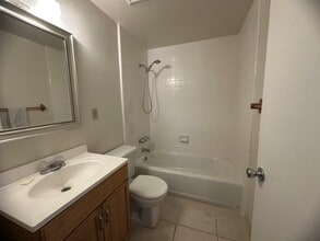 1785 S King Rd in San Jose, CA - Building Photo - Building Photo