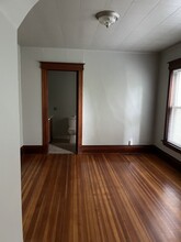 1403 Williamson St, Unit B in Madison, WI - Building Photo - Building Photo
