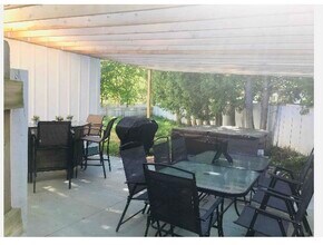 4 Hathorn St, Unit House in Saratoga Springs, NY - Building Photo - Building Photo