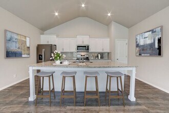 2430 W Imperial Ct in Broken Arrow, OK - Building Photo - Building Photo