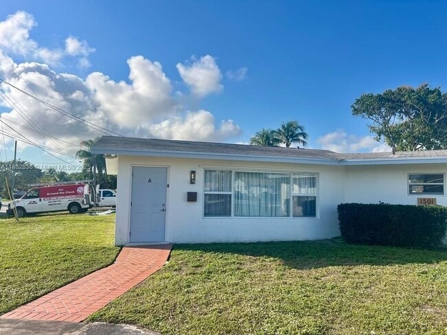 1501 SW 3rd Ave in Pompano Beach, FL - Building Photo - Building Photo