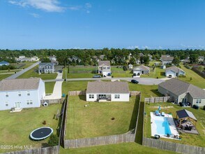 402 Saxby Wy in Holly Ridge, NC - Building Photo - Building Photo