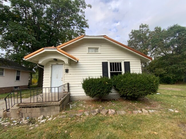 property at 230 S Virginia Ave