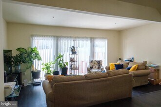 37 Joyceton Way in Upper Marlboro, MD - Building Photo - Building Photo