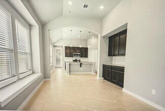 222 Sky Top Dr in Montgomery, TX - Building Photo - Building Photo