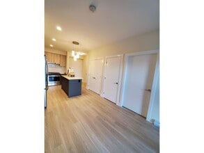 6960 Nicholson Rd in Delta, BC - Building Photo - Building Photo