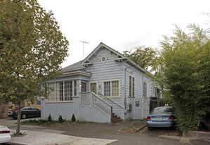 61-63 S 8th St in San Jose, CA - Building Photo