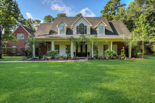 property at 10819 Lake Windcrest Blvd