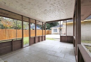 1038 Beaver Bend Rd in Houston, TX - Building Photo - Building Photo