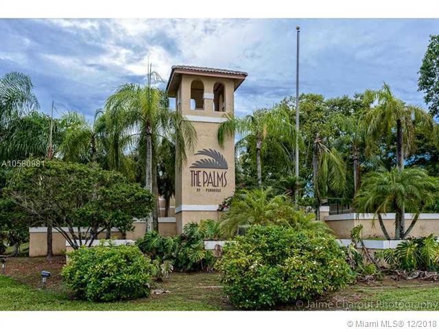 300 Palm Cir W-Unit -305 in Pembroke Pines, FL - Foto de edificio