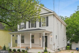 3722 36th St in Mount Rainier, MD - Building Photo - Building Photo