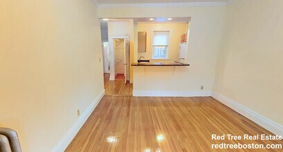 120 Peterborough St in Boston, MA - Foto de edificio - Building Photo