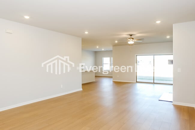 101 Ashby Pond Dr in Harvest, AL - Building Photo - Building Photo