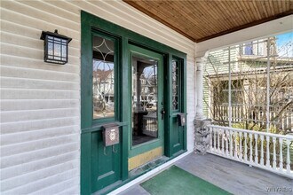 146 Lancaster Ave in Buffalo, NY - Building Photo - Building Photo