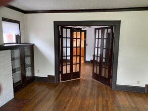 2207 Portman Ave, Unit SecondFloor in Cleveland, OH - Building Photo - Building Photo