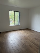 1317 W Michigan Ave in Battle Creek, MI - Building Photo - Building Photo