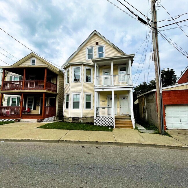 51 Garden St Rentals in Poughkeepsie, NY