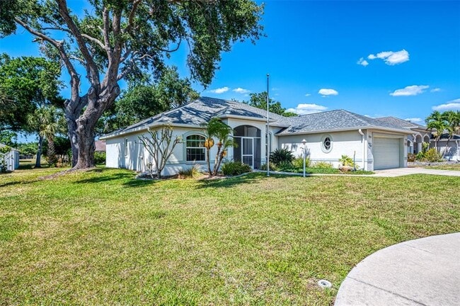 915 Laurel Ave in Venice, FL - Building Photo - Building Photo
