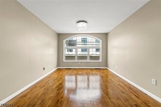 110 16th Ave in Paterson, NJ - Building Photo - Building Photo
