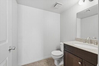 3283 Dawnflower St in Las Vegas, NV - Building Photo - Building Photo