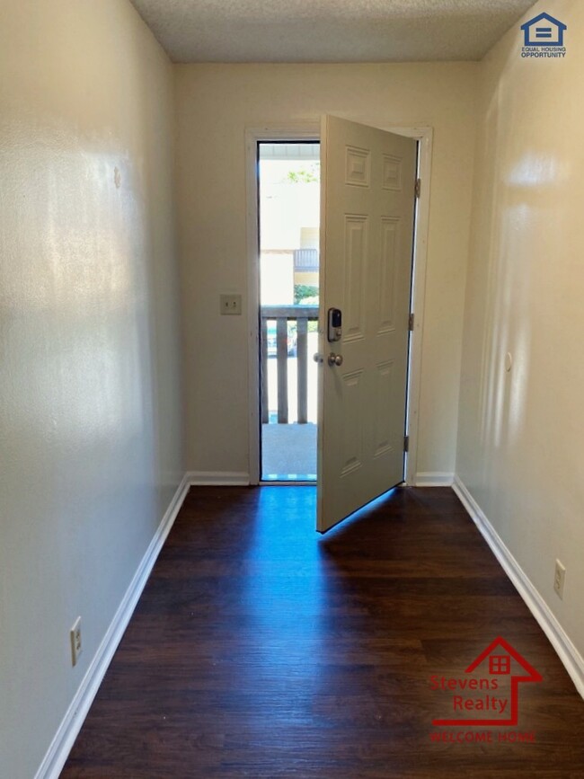 419 Oriole Dr in McMinnville, TN - Building Photo - Building Photo