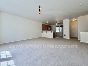12405 SW Cady Ln in Beaverton, OR - Building Photo - Building Photo