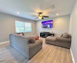 3330 Blue Fin Dr in West Palm Beach, FL - Building Photo - Building Photo