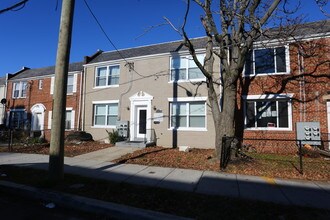 1326 Downing Pl NE in Washington, DC - Building Photo - Building Photo