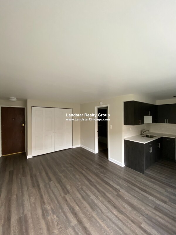 6011 N Winthrop Ave in Chicago, IL - Building Photo - Building Photo