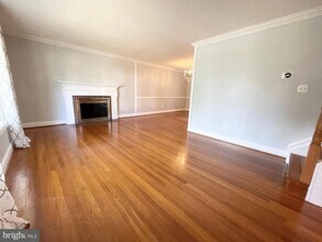 5537 Gary Ave in Alexandria, VA - Building Photo - Building Photo