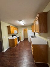 255 Fox Creek Ct in Manchester, TN - Building Photo - Building Photo