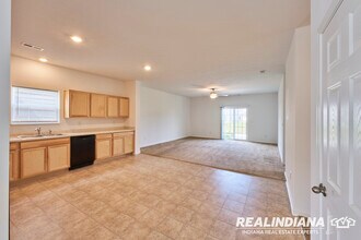 5151 Bramwell Ln in Whitestown, IN - Building Photo - Building Photo