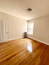 2140 N Kildare Ave in Chicago, IL - Building Photo - Building Photo
