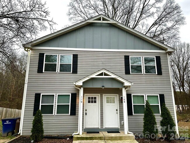 110 Carpenter St in Lincolnton, NC - Building Photo - Building Photo