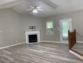 6400 Glen Brack Ct in Raleigh, NC - Building Photo - Building Photo