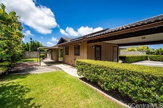 46-241-241 Lilipuna Rd in Kaneohe, HI - Building Photo - Building Photo