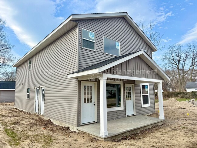 property at 313 Orchard Ave