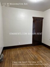 111 W Washington Ave in Red Oak, IA - Foto de edificio - Building Photo
